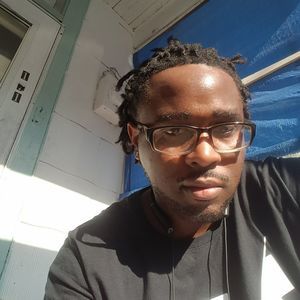 Meet your Posher, Jonathan